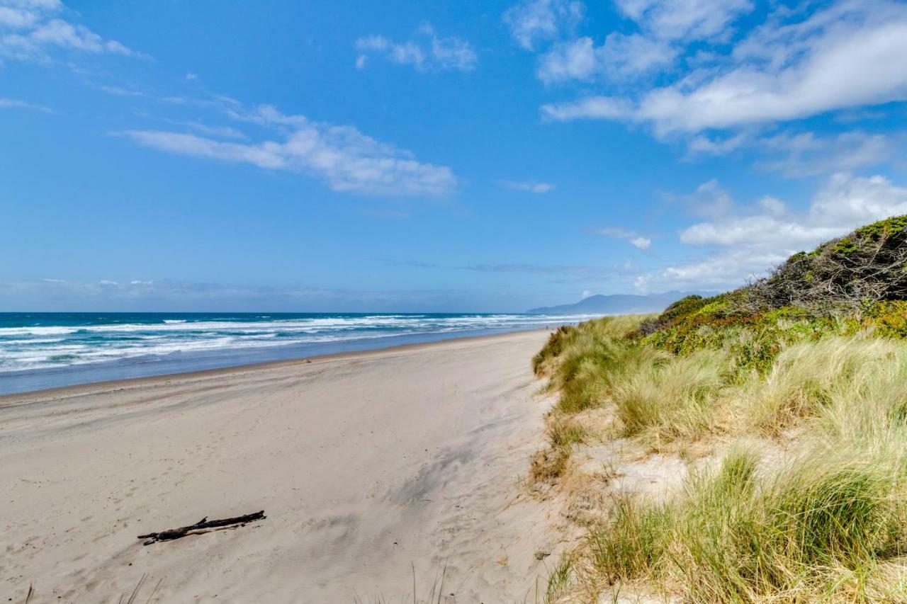 Calm Waters Villa Rockaway Beach Exterior foto